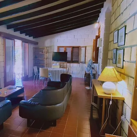 Space & Tradition House Protaras